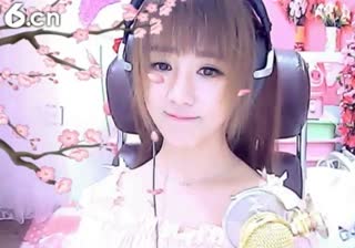六间房性感主播☜小鱼儿❦☞  互动直播中