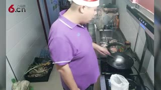 圣诞老人亲自下厨做美食 17.12.21