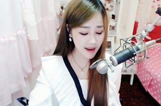 醒不了的《梦魇》逃避的很厌倦~