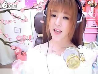 六间房美女主播☜小鱼儿❦☞视频聊天