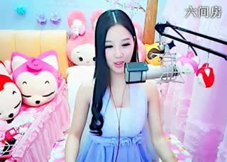 六间房美女主播依然の代理秀唱视频