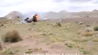 汽车越野赛这边还没救援那边又出事故