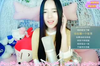 可爱少女秀唱《爱情错觉》~棒棒哒~