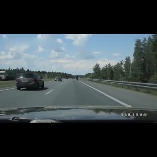 外国人在公路上的奇遇