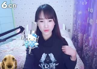 六间房美女主播╰&hearts;小鹿乱撞？交友聊天