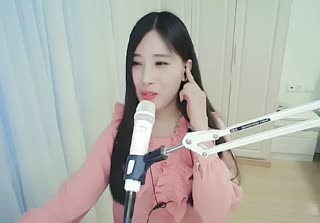 再也不能回到从前了~我有《一万个舍不得》