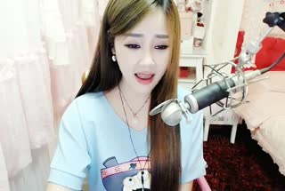 妹子翻唱《芙蓉雨》~赞赞赞~