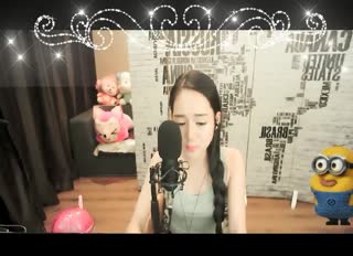我在干什么，什么都觉得~整个城市播着《爱的主打歌》