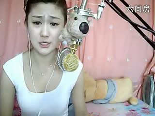 六间房美女主播洋歌儿、落落秀唱