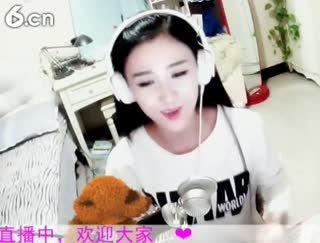六间房美女主播夏目七直播间视频