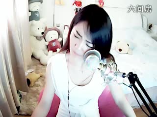 六间房热门女主播☠KIMi❤毒药☠秀high歌