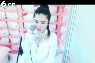 六间房美女主播◥▇摇滚☀女皇▇◤互动视频