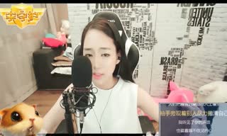 妹子翻唱《精灵王座》主题曲《我好像在哪见过你》