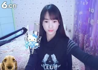 六间房美女主播╰♥小鹿乱撞？秀场直播
