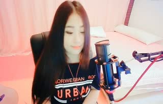 《我有一只小毛驴》~我从来也不骑~