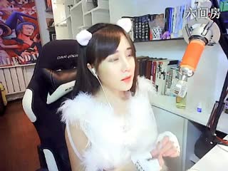 六间房性感主播″8秒．．·°♡互动直播中