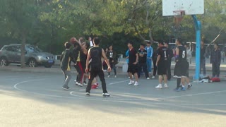 沈阳大学信息工程学院班际篮球赛部分比赛现场实录视频（七）
