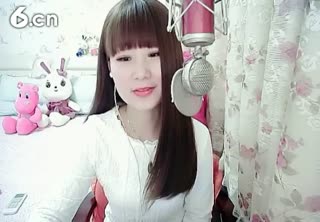 六间房呆萌女主播じ☆︶来听媄灵唱歌