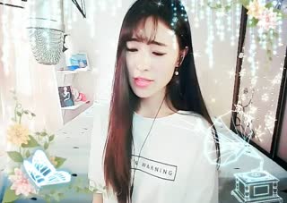 怎么会《忽然好想念》~怎么会忽然好心酸~