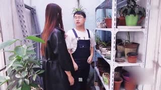 留的赘肉在 不怕皮包骨