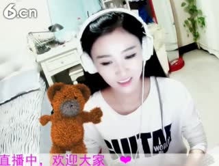 六间房美女主播夏目七秀场直播
