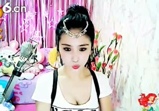 六间房美女主播海天晴儿直播间视频