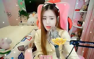 可爱兔子翻唱庄心妍的《哎》~