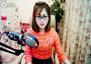 文艺女生献唱《刀剑如梦》~点32个赞~