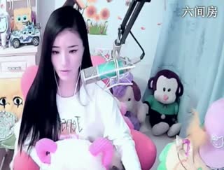 六间房呆萌女主播Ⅶゞ★美棋の。。。互动直播中