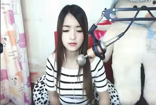 六间房美女主播あい❤林小幂❤秀唱视频