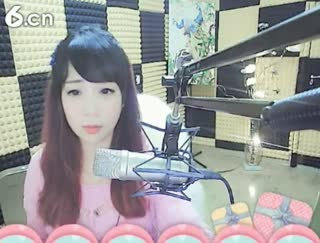 六间房美女主播♬♥瑶♥代理直播间互动