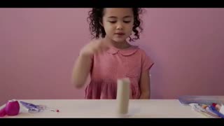 国外小女生神奇魔术现场
