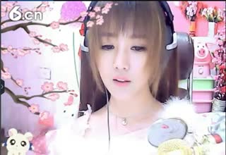 六间房甜美主播☜小鱼儿❦☞互动直播中