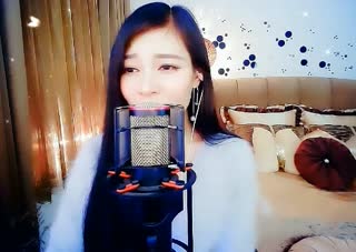 素雅美女唱的《你就是我今生的唯一》很赞这很6