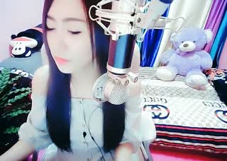 菇凉喊麦《现实的社会》~超震撼~