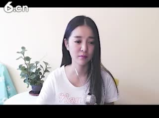 六间房呆萌女主播❤ゞxu、02ゞ❤ 秀唱视频