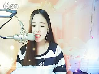 六间房甜美主播♚︶小丸子互动直播中
