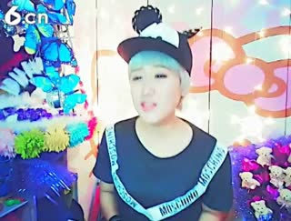 六间房热门美女银发魔女💋莜筱兮 在线交友聊天