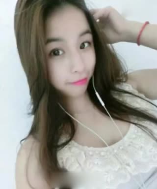 化妆前化妆后变化！找女朋友一定要先去游泳池或者戏水乐园