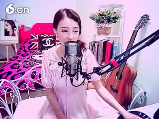 六间房美女主播Ⅶゞ★兰妹妹❤弹吉他直播间视频