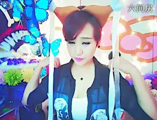 六间房最红主播16186莜筱兮秀唱直播