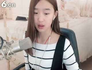 六间房呆萌女主播萌妹子。婷婷