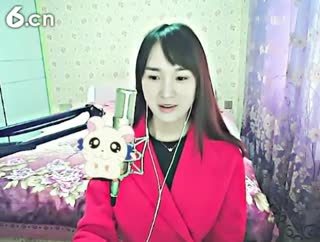六间房美女主播╰&hearts;小鹿乱撞？秀场直播