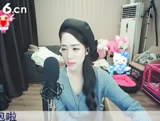 六间房性感主播Ai小小互动直播中