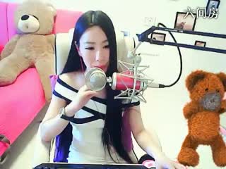 六间房美女主播╰郎朗