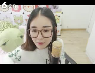 六间房美女主播❤ゞxu、02ゞ❤直播间视频