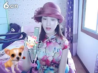 六间房美女主播╰♥小鹿乱撞？唱恋恋女人香