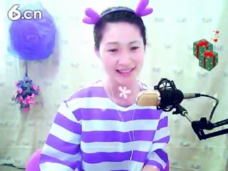 六间房美女主播╰︶￣柒月丶〆秀唱视频