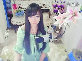 六间房美女主播╭≡★妙人儿ご互动直播中