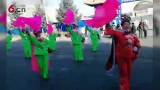 东北春节秧歌表演 18.2.18